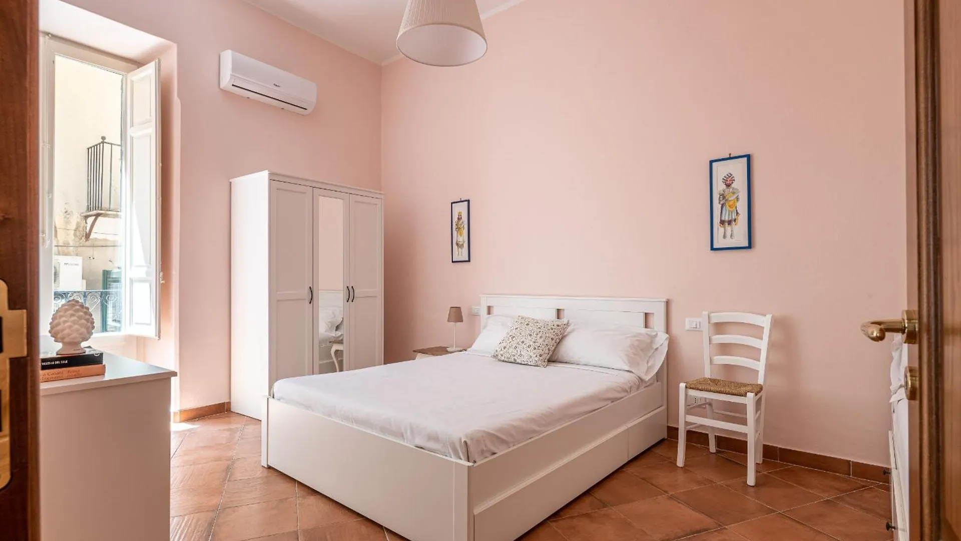 Il Cortile Degli Aragonesi By Wonderful Italy Daire Palermo